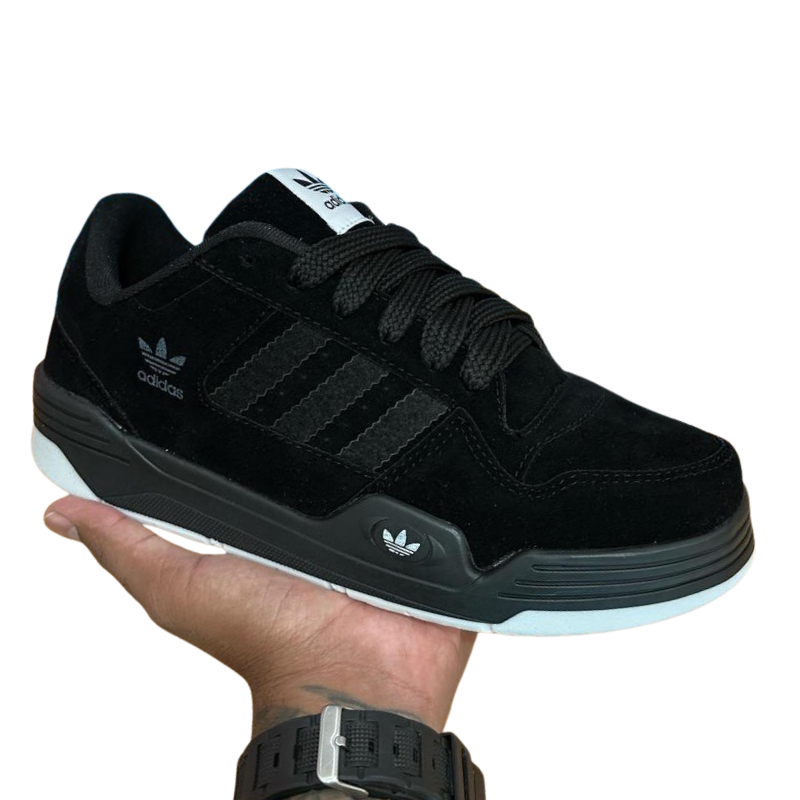Adidas Low CL