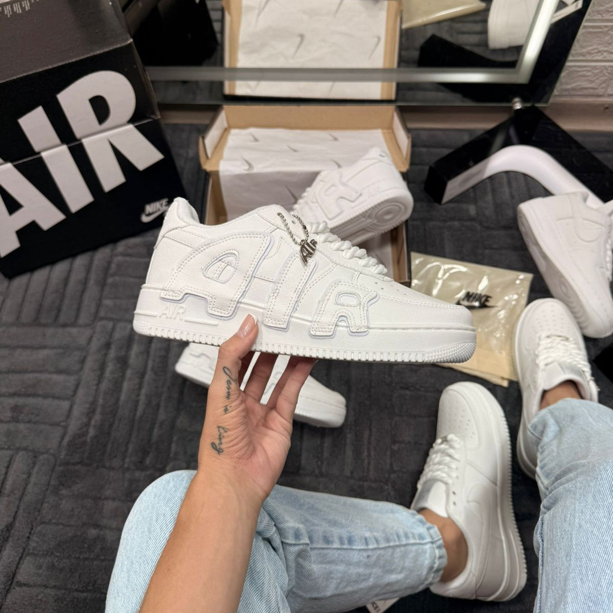 Nike Air Force More Uptempo