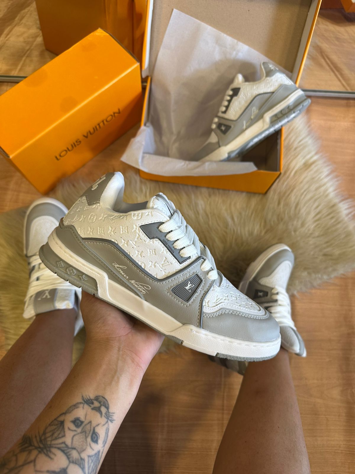 Louis Vuitton 54