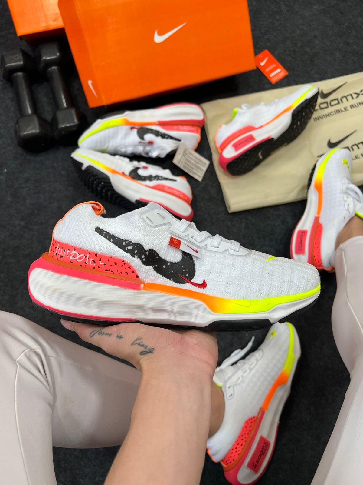 Nike Zoom X Invincible Flyknit