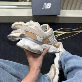 Tênis New Balance 9060 de Couro Legitimo