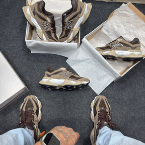 Tênis New Balance 9060 de Couro Legitimo