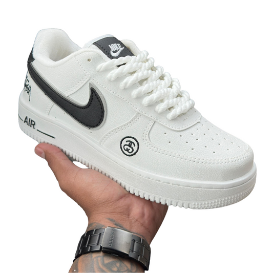 Nike Air Force 1 Low Pro