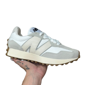 New Balance 327