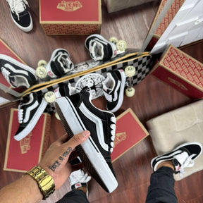 Vans Knu Preto e Branco