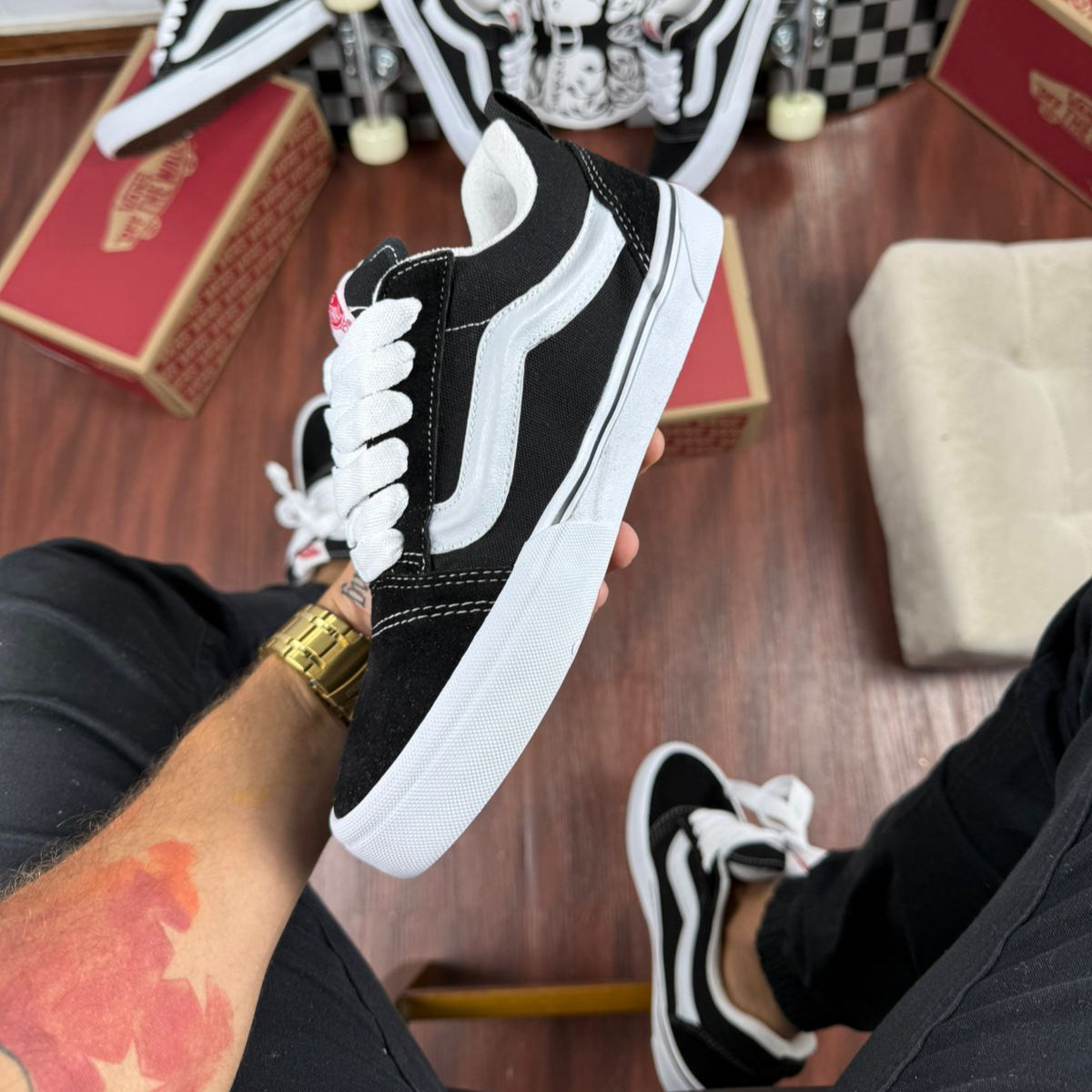 Vans Knu Preto e Branco