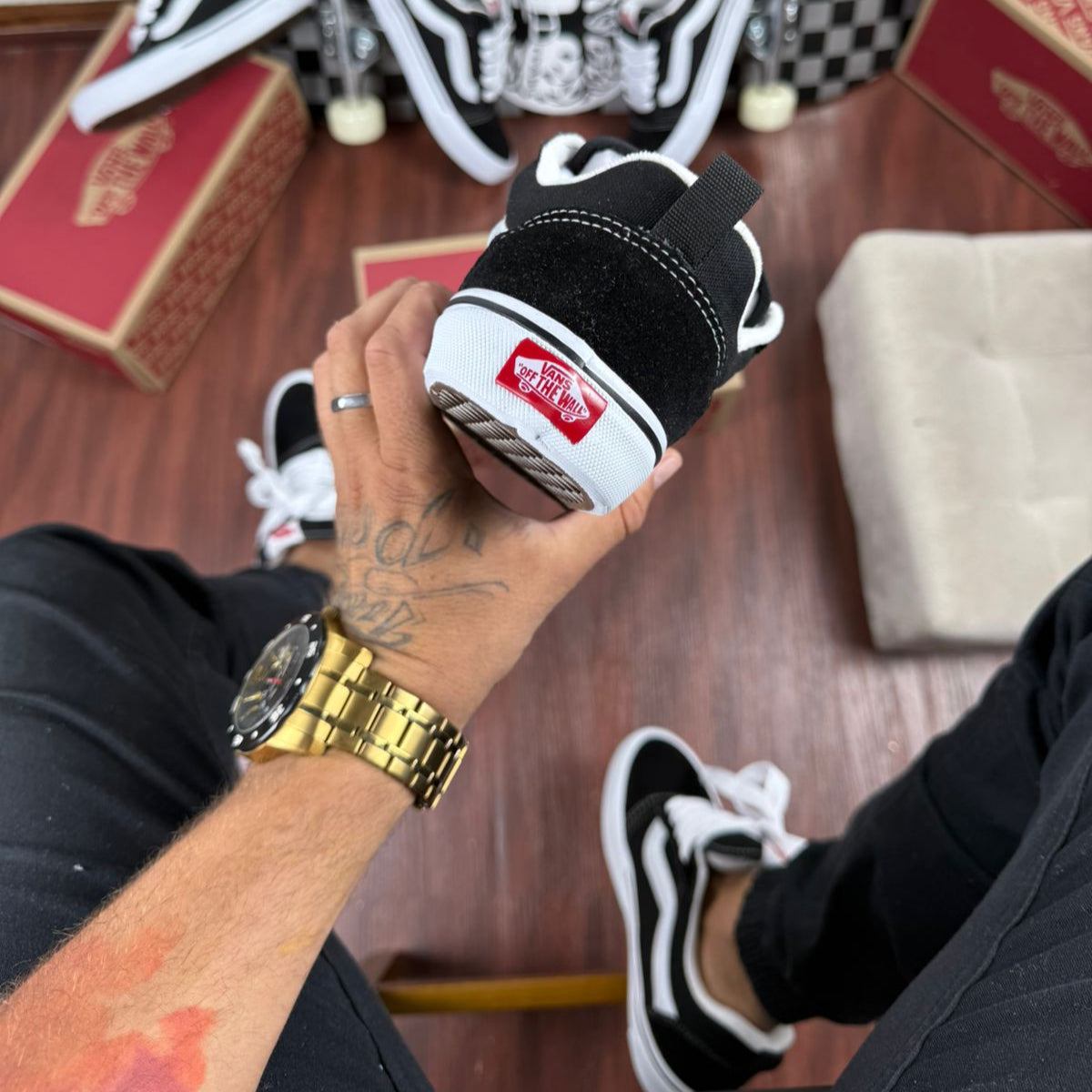 Vans Knu Preto e Branco