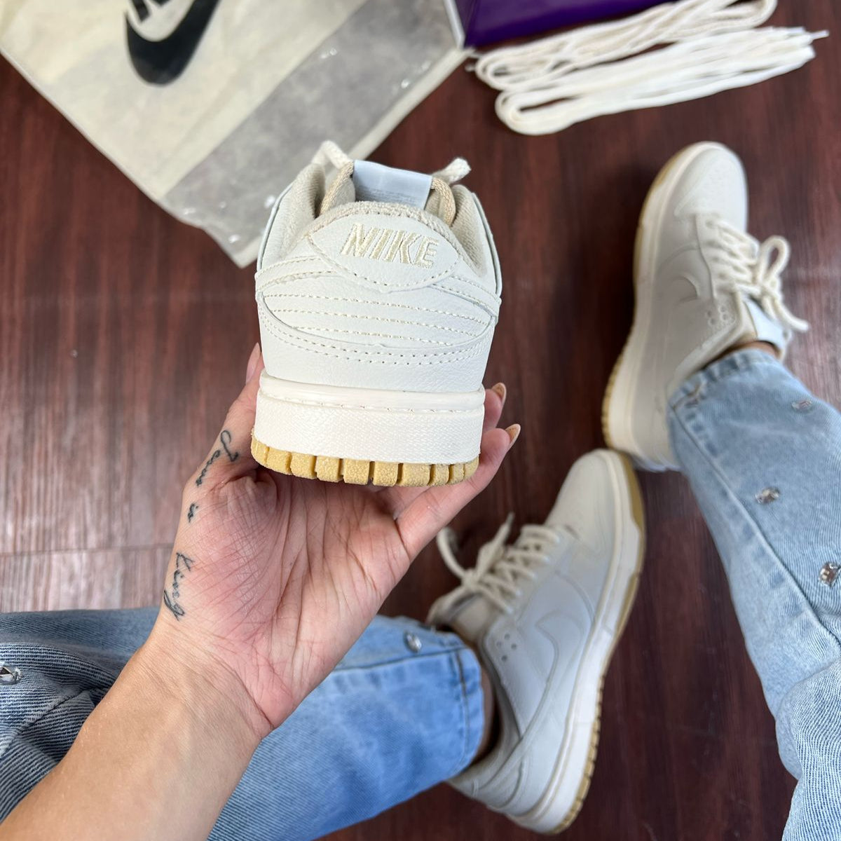 Nike SB Dunk cor Creme