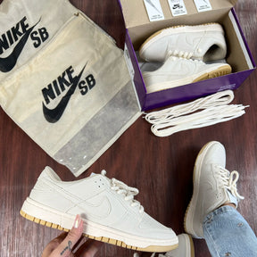 Nike SB Dunk cor Creme