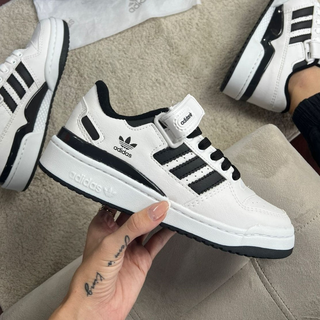 Adidas Forum Low Branco/Preto