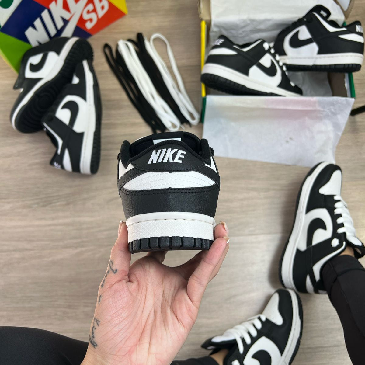 Nike Dunk SB Preto e Branco