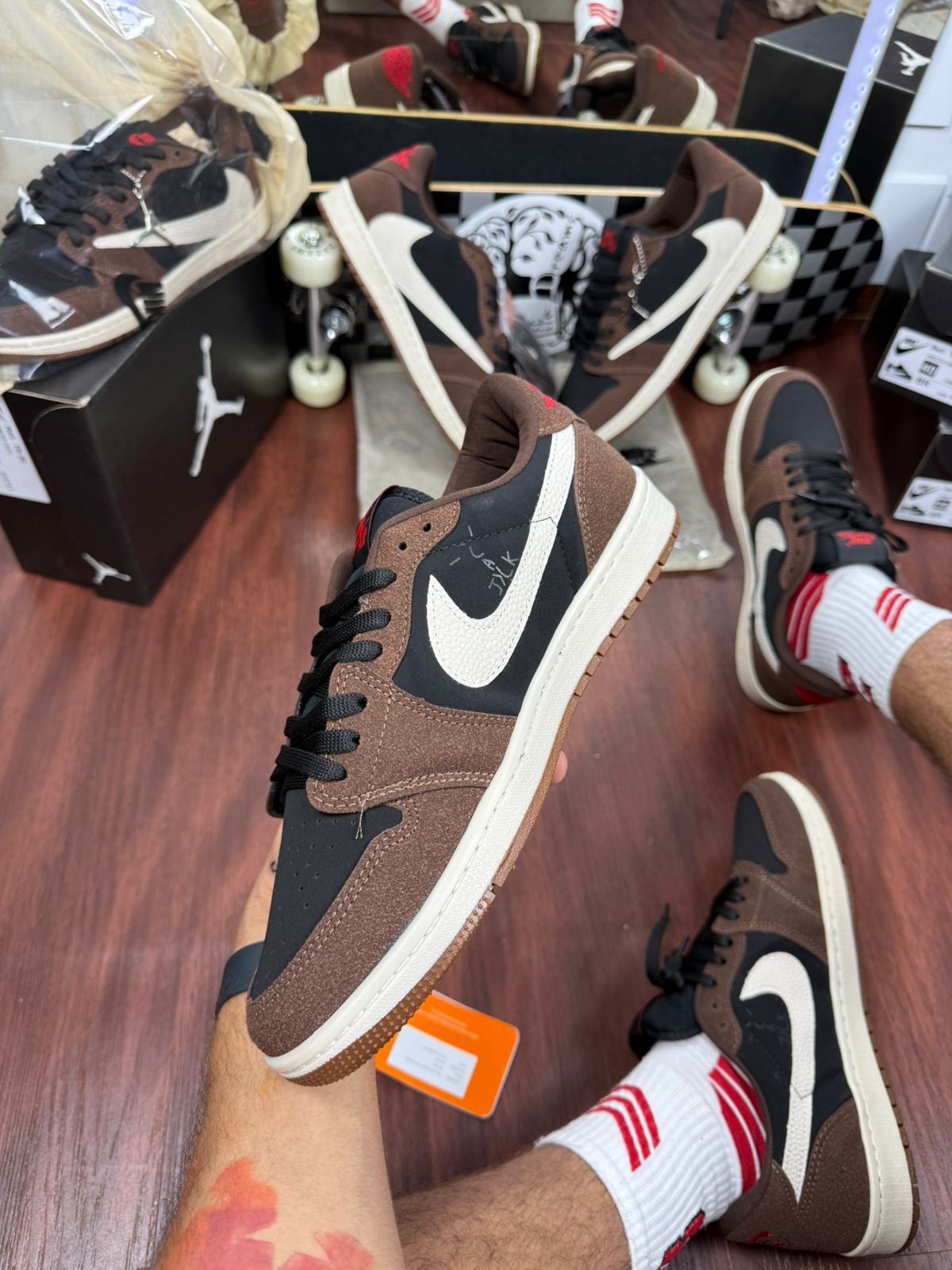 Nike Travis Scott