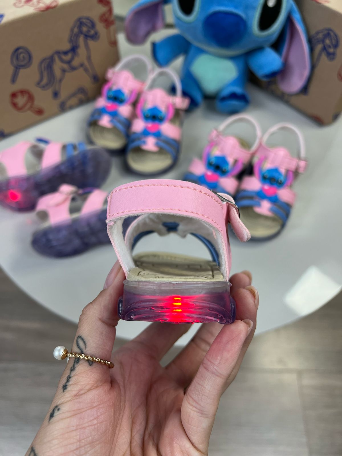 Sandália do Stitch infantil com luz