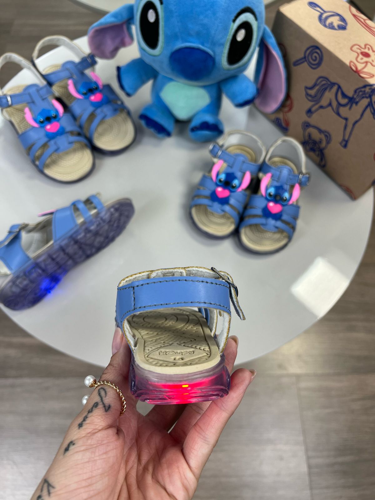 Sandália do Stitch infantil com luz