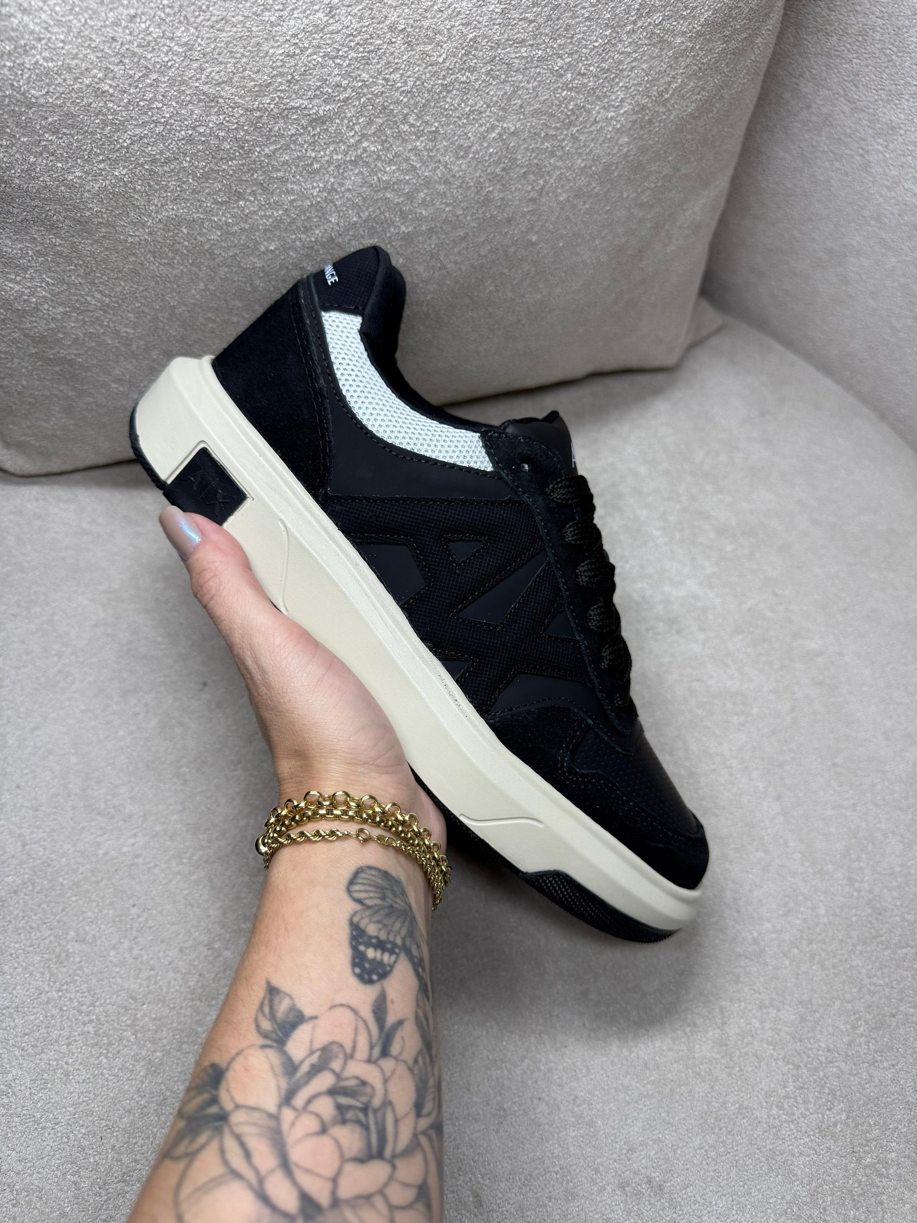 Armani AX