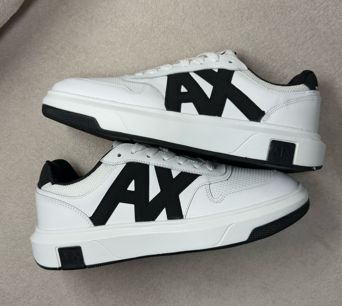 Armani AX