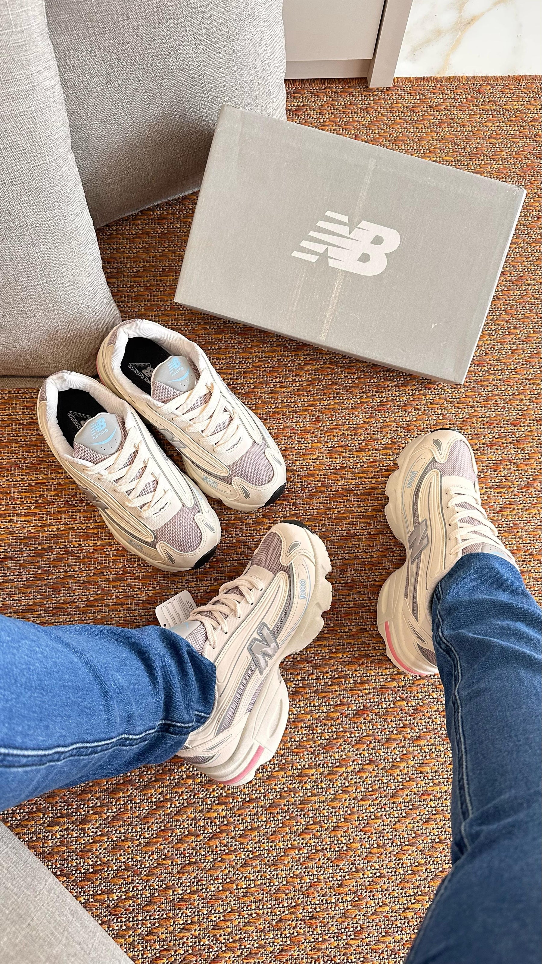 New Balance 1000