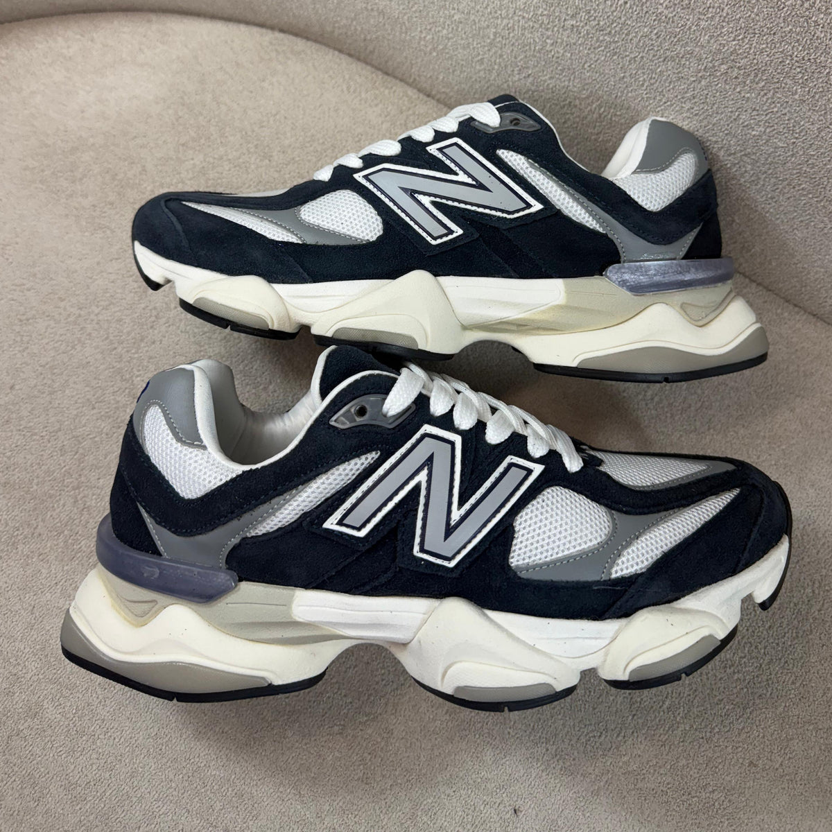 New Balance 9060