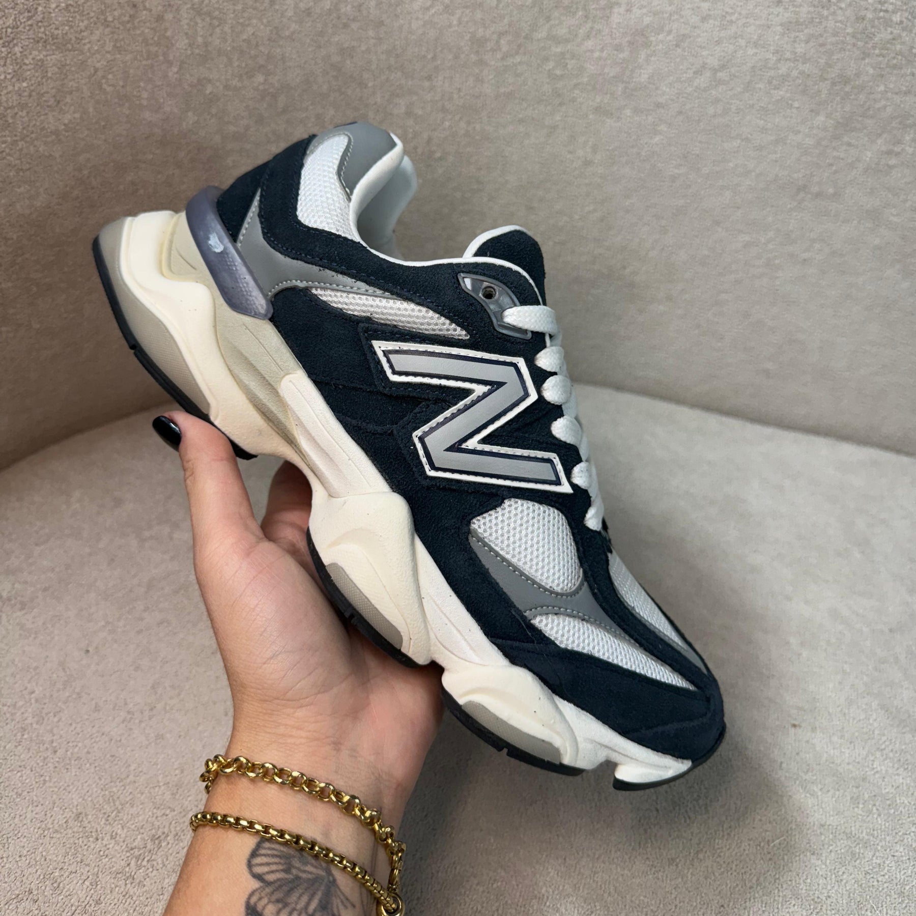 New Balance 9060