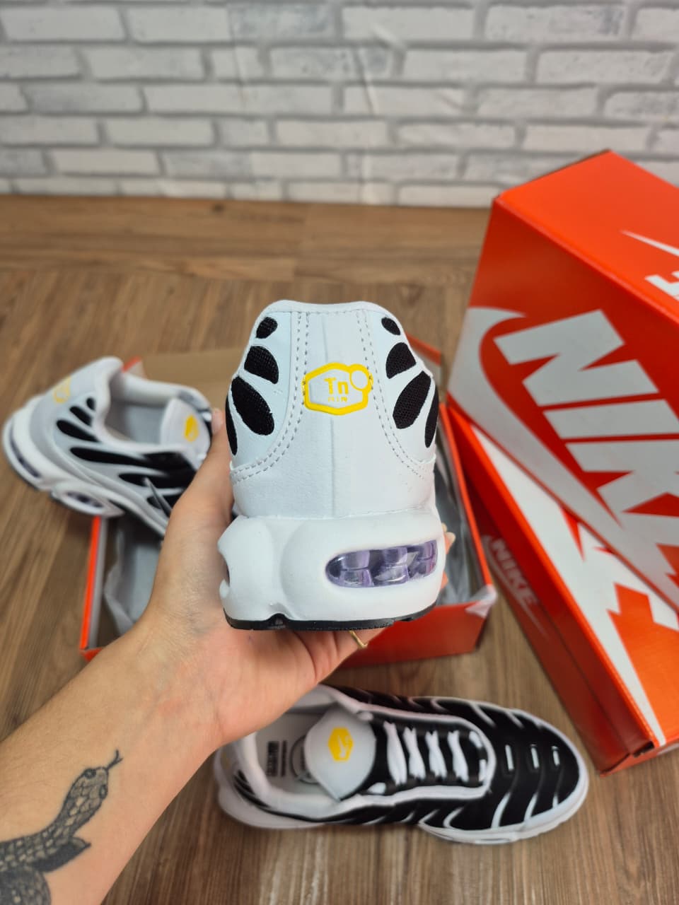 Nike Air TN 2