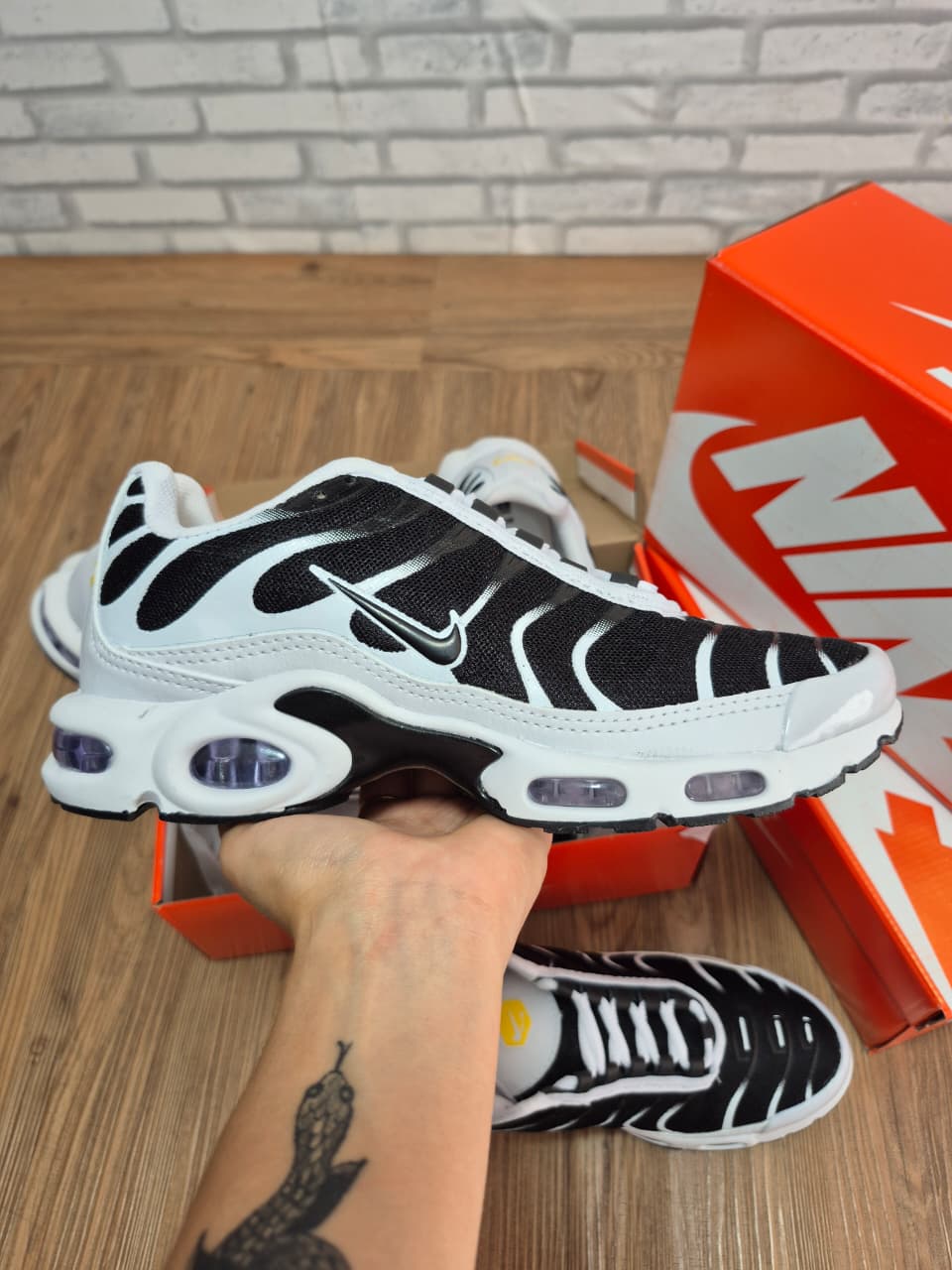 Nike Air TN 2
