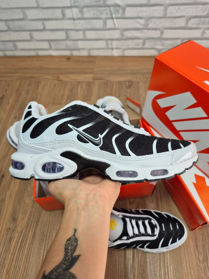 Nike Air TN 2