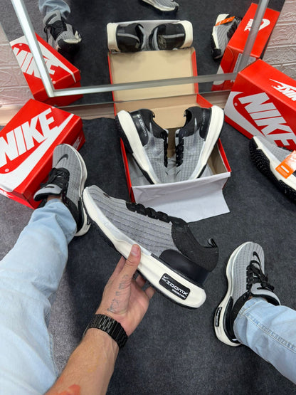 Tênis Nike Zoomx Invincible Run FK 3