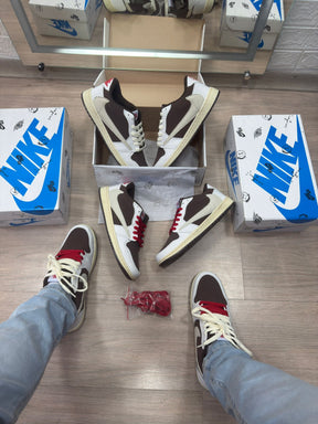 Nike Air Jordan Travis Scott