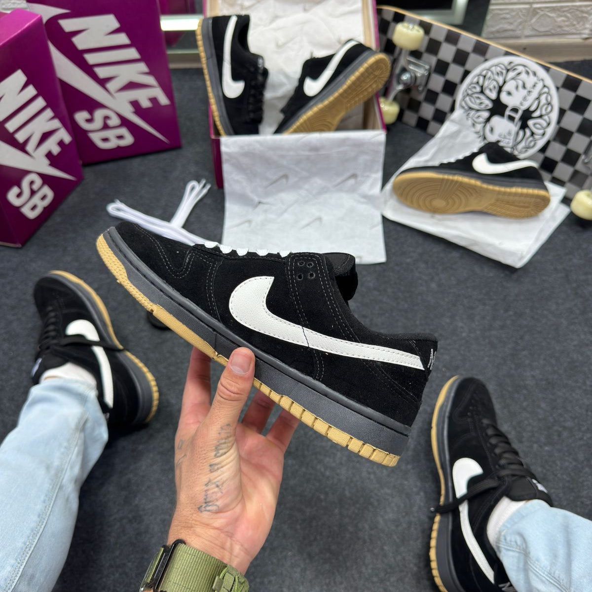 Nike SB Dunk Low Pro