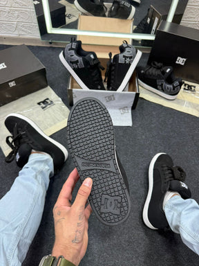DC SHOES CO USA