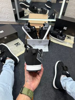 DC SHOES CO USA