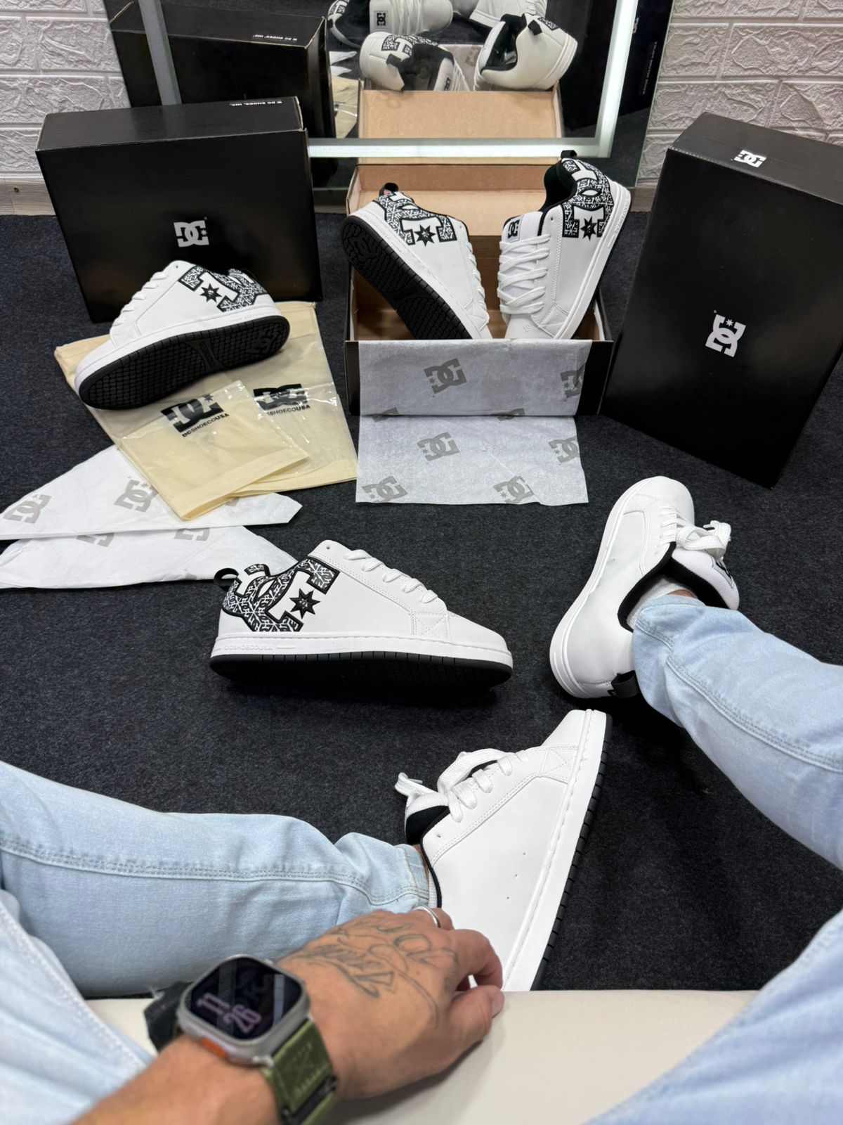 DC SHOES CO USA