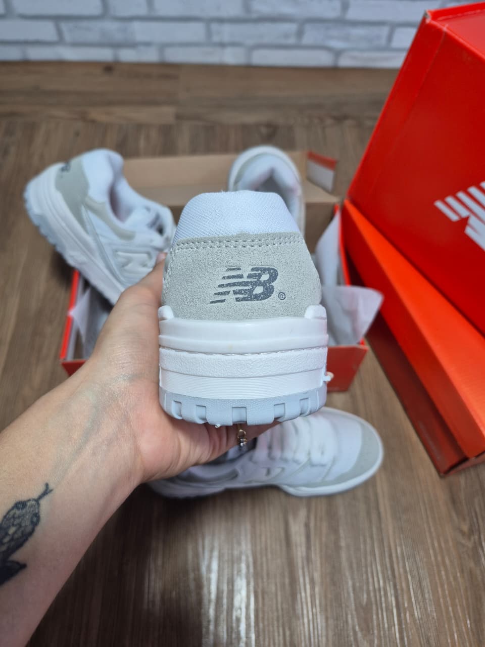 New Balance 550
