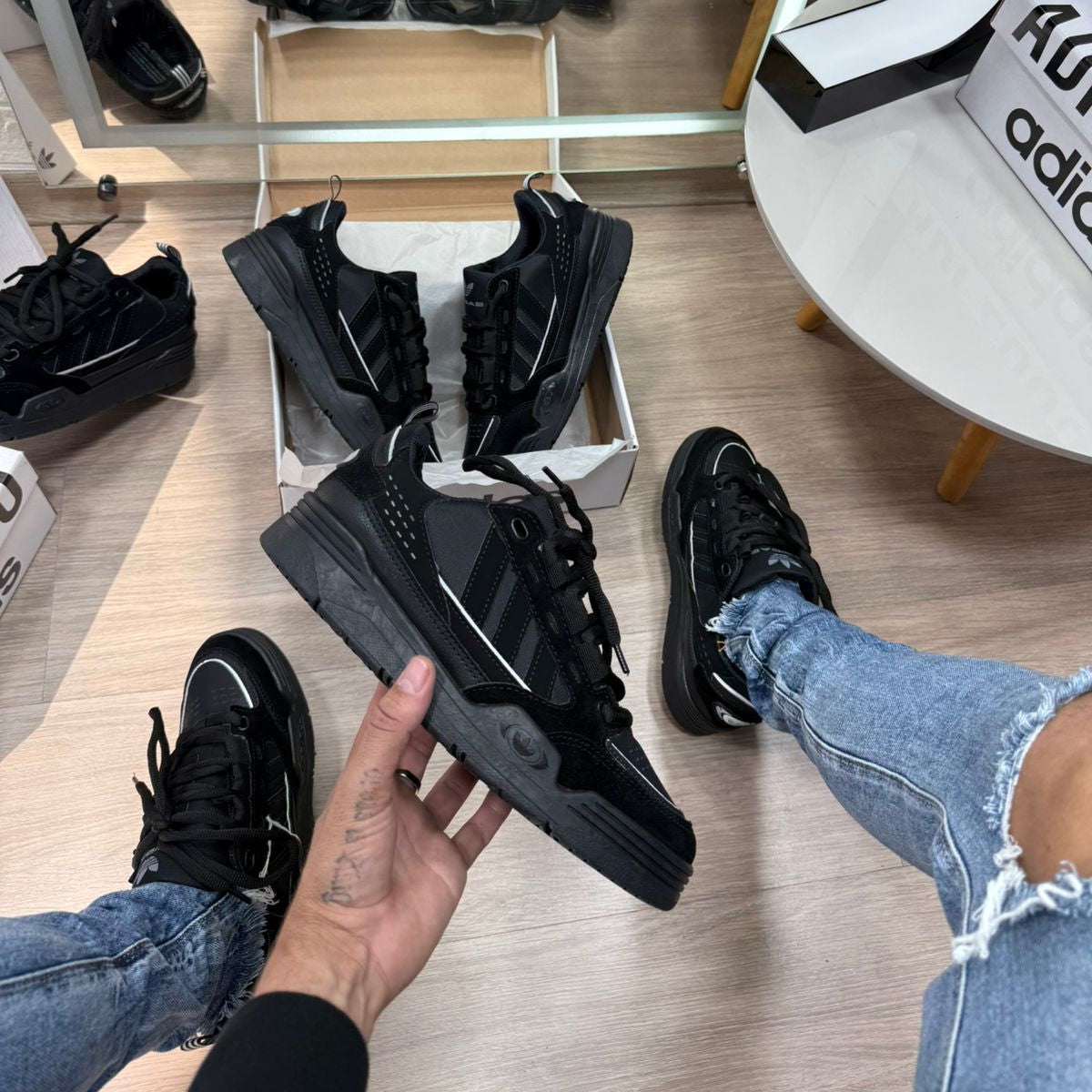 Adidas Adi2000