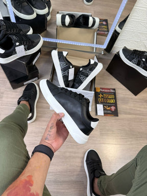 Tênis Emporio Armani Exchange