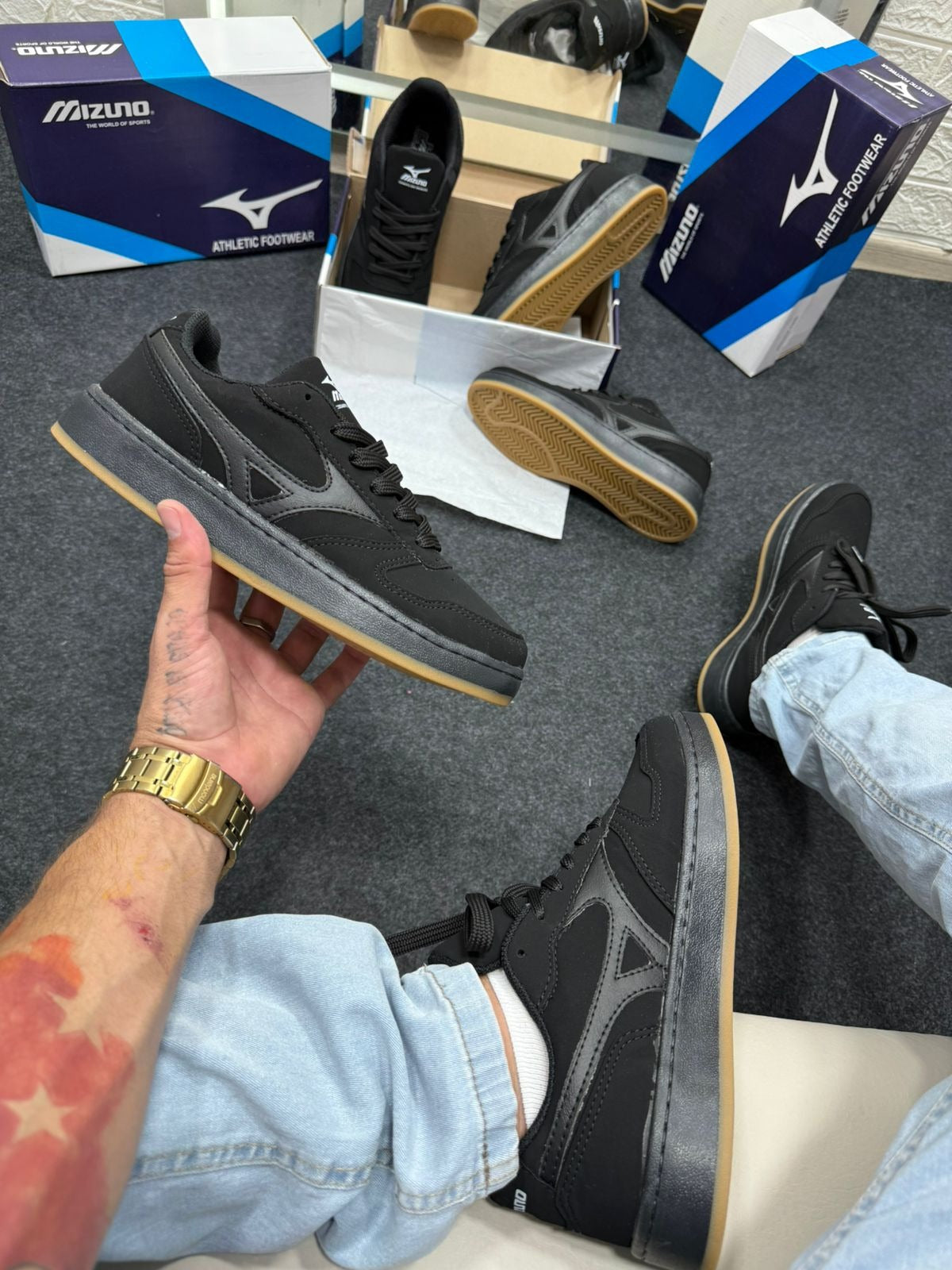 Mizuno Street Wind